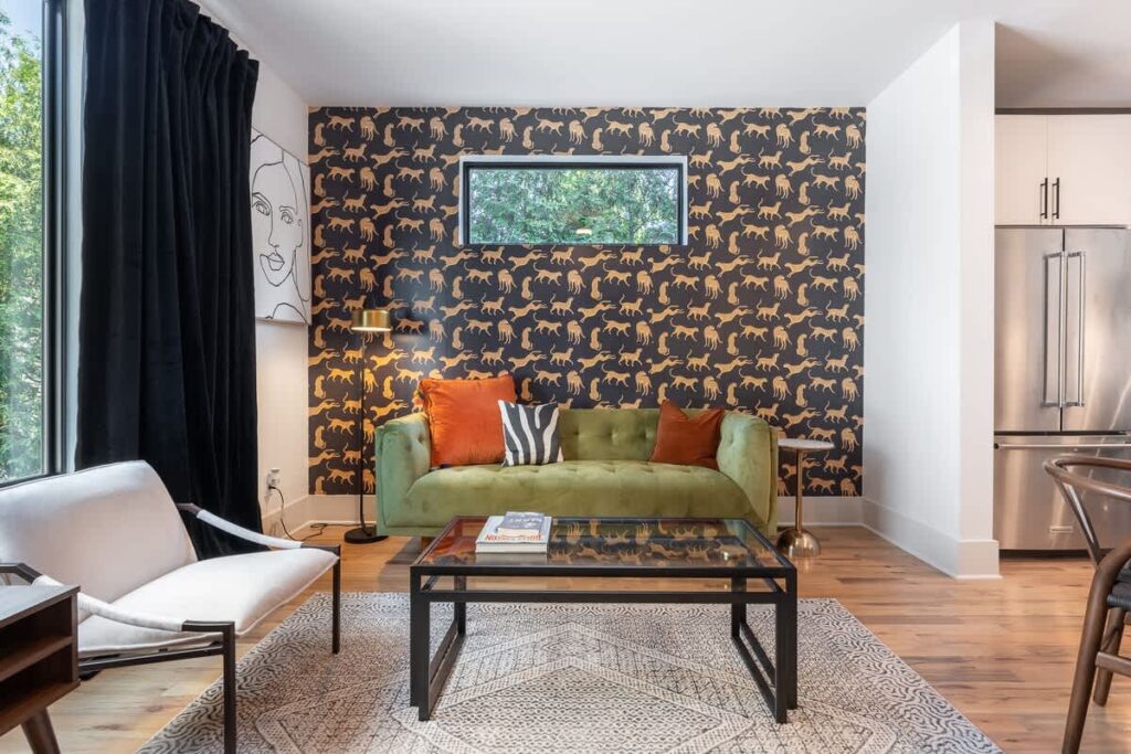 The Jasmine on Wedgewood - Walkable Neighborhood Main Image